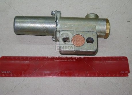 Фото 1 - регулятор давления воздуха ЗИЛ 130,131,МТЗ 82,Т 150К ОКТЭП (Россия) Россия 130.3512010 Регулятор давления воздуха ЗИЛ 130,131,МТЗ 82,Т 150К ОКТЭП (Россия) Россия 130.3512010 (фото 1)