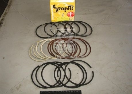 Фото 1 - кольца поршневые М/К СМД 23, -24, -31 (СТАПРИ) СТ-23-03с6-01-КЧ Кольца поршневые М/К СМД 23, -24, -31 (СТАПРИ) СТ-23-03с6-01-КЧ (фото 1)