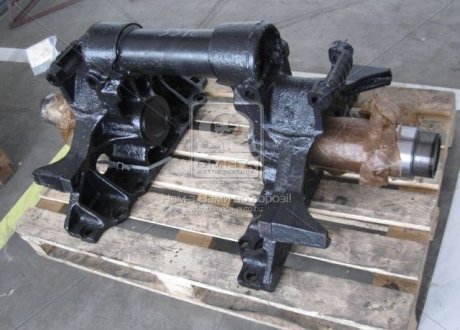 Фото 1 - кронштейн балансира со стяжкой 10 отв. (МАЗ) 5516-2918140 Кронштейн балансира со стяжкой 10 отв. (МАЗ) 5516-2918140 (фото 1)