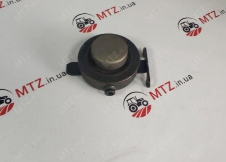 Фото 1 - бачок с пробкой электрофакельного подогревателя (в-во-ММЗ) 245-3707220-А Бачок с пробкой электрофакельного подогревателя (в-во-ММЗ) 245-3707220-А (фото 1)
