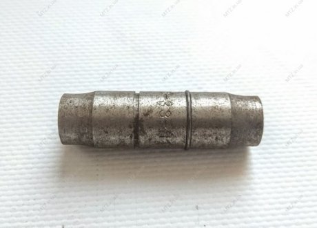 Фото 1 - втулка клапана ГАЗ 53 впускного направляющая 13-1007033-31 Втулка клапана ГАЗ 53 впускного направляющая 13-1007033-31 (фото 1)