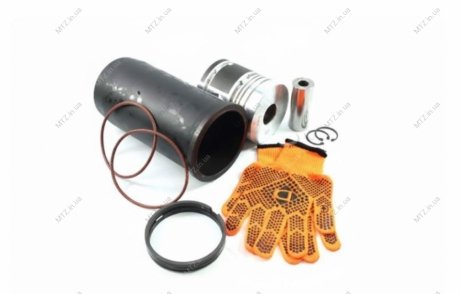 Гильзо-комплект Д 240 (Г+П гр.М+5 поршн.колец+палец+уплотнительные и стопорные кольца) DETALKA 240-1000108-С5