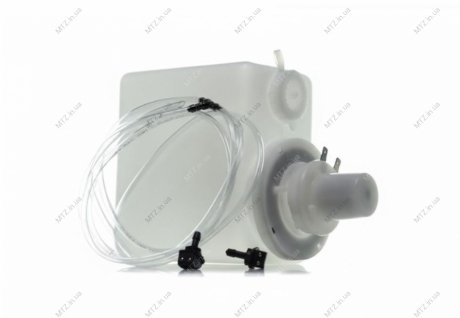 Бачок омывателя с электрическим приводом КАМАЗ, КРАЗ, МАЗ, УРАЛ (24В) в сборе АВТО-СОЮЗ 88 1112.5208000