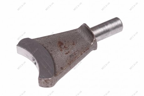 Вилка муфты раздаточной коробки МТЗ <ДК> Дорожная карта 52-1802084